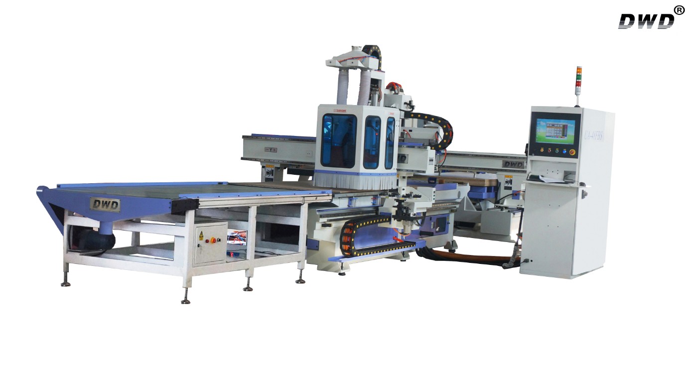 Auto labeling cnc machine center for panel furniture production